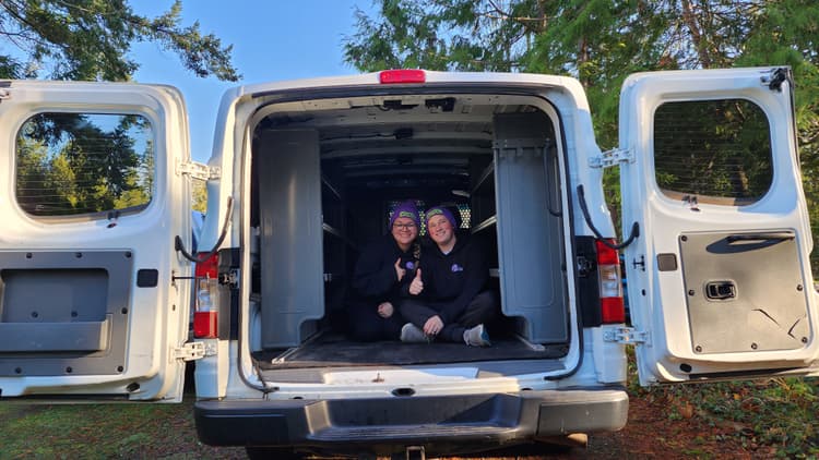 trevor and isabela in the peas in a pod van